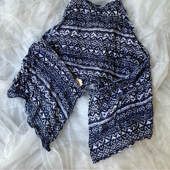 Surf Gypsy low back halter tank - Picture 3 of 4